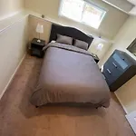Cozy Basement Near Riverpathways